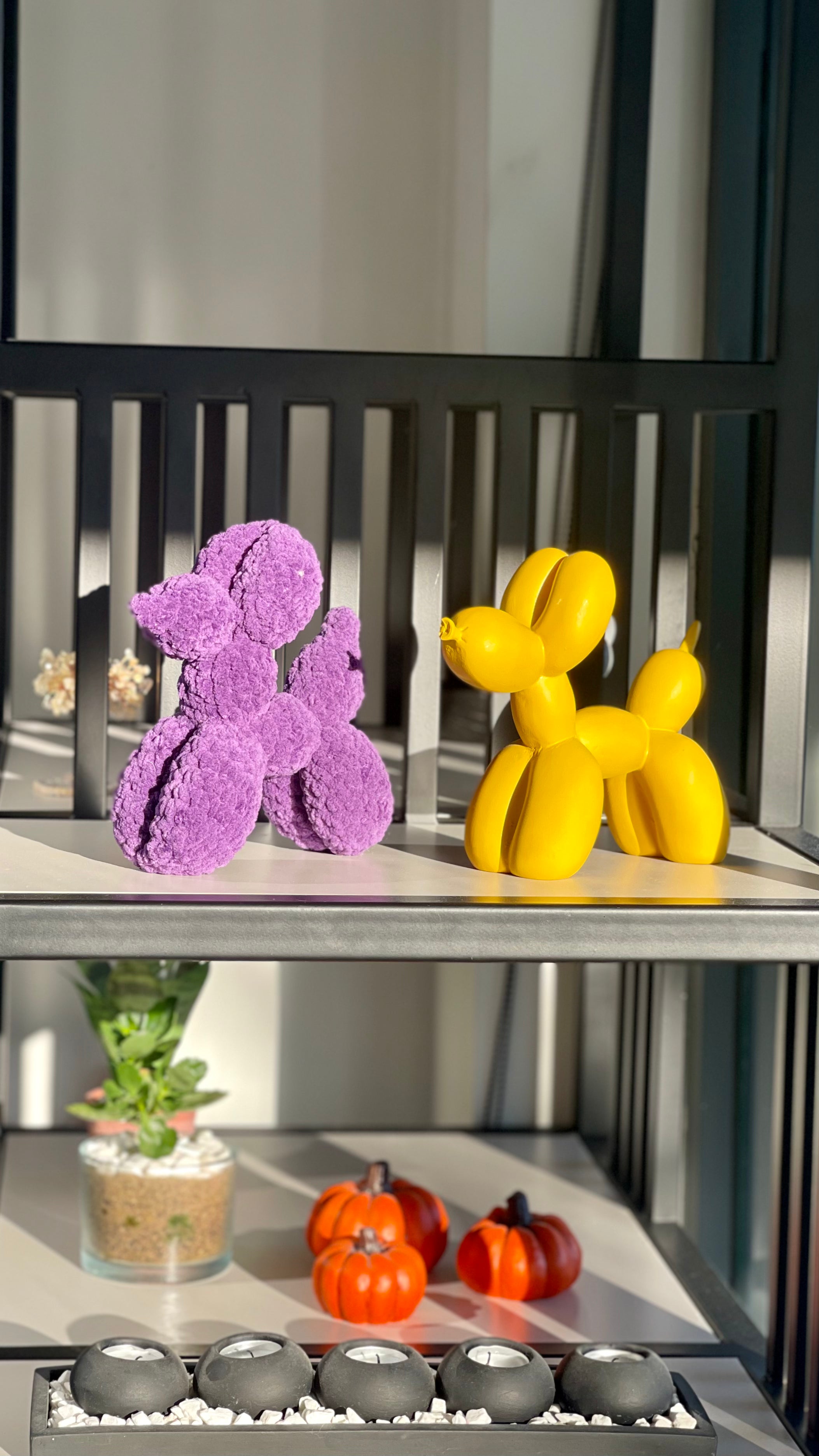 Amigurumi Balon Köpek Oyuncak – El Yapımı Örgü Dekor ve Hediye | Zovi