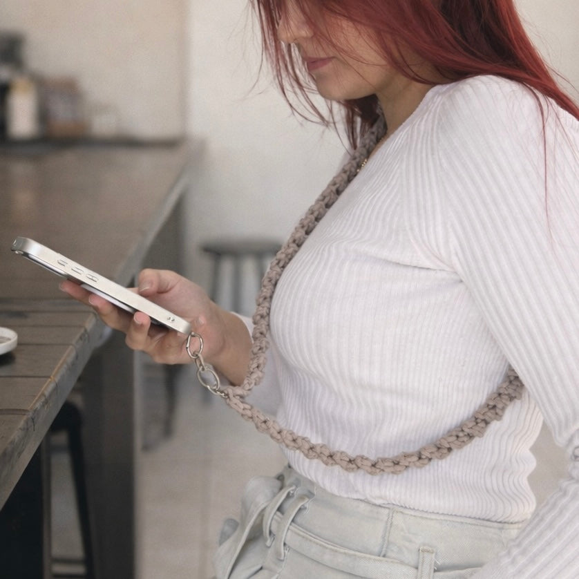 Örgü Telefon Askısı - Çapraz Telefon Kordonu | Zovi